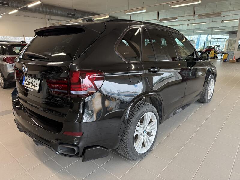 BMW X5 vaihtoauto