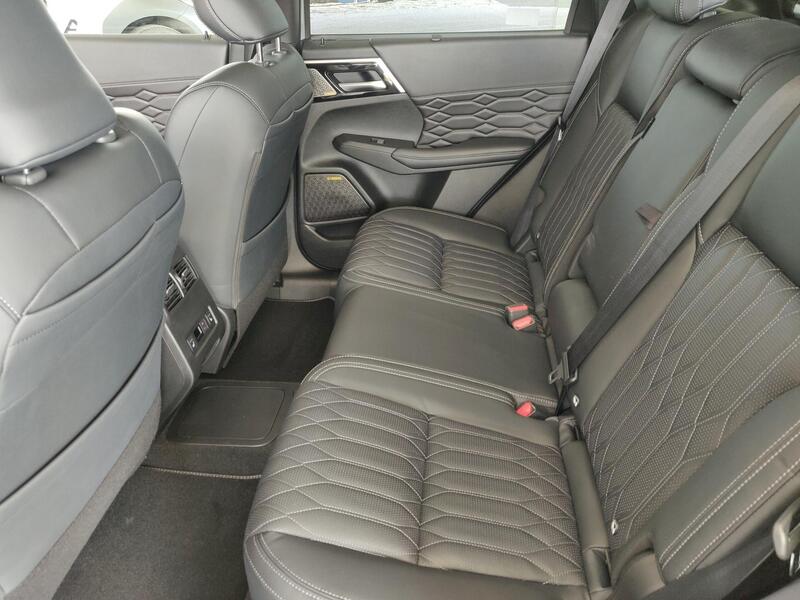 Mitsubishi Outlander vaihtoauto