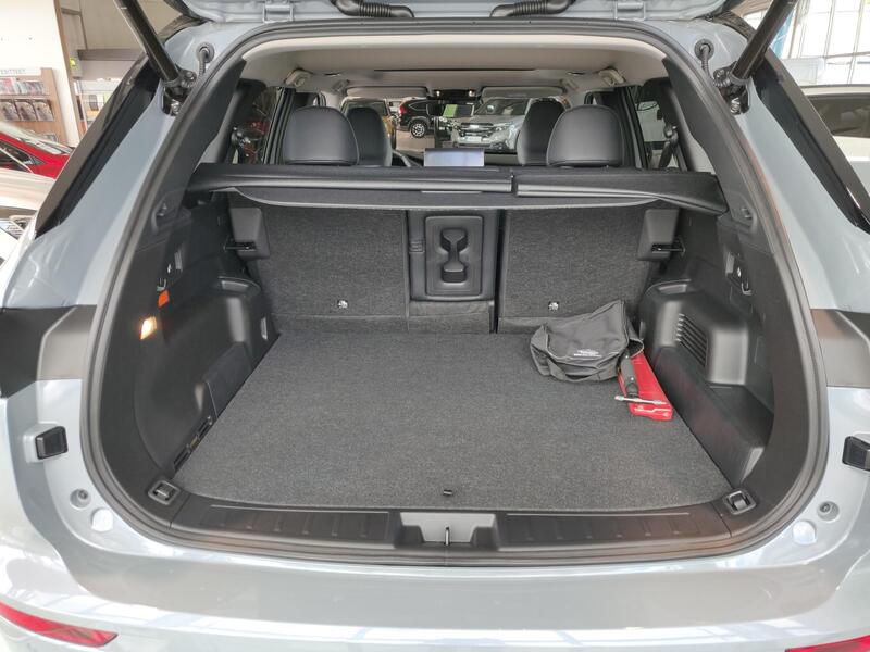 Mitsubishi Outlander vaihtoauto