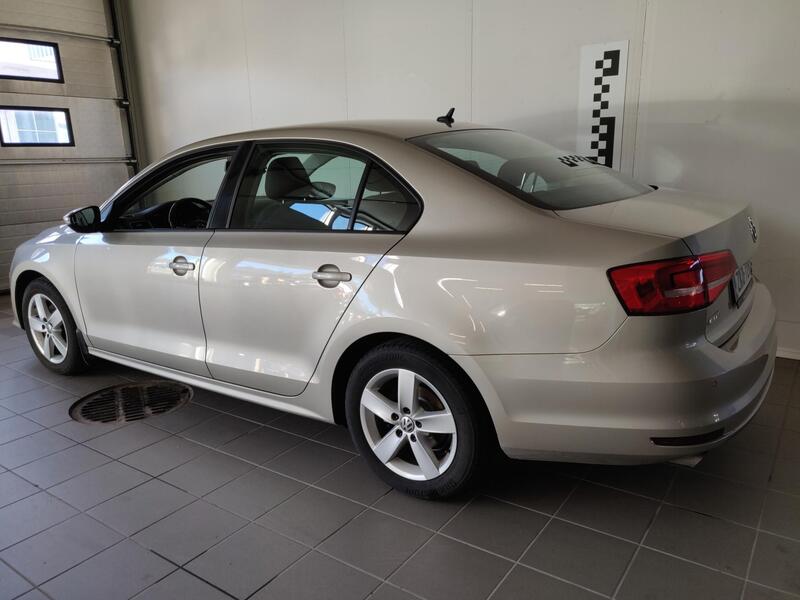 Volkswagen Jetta vaihtoauto