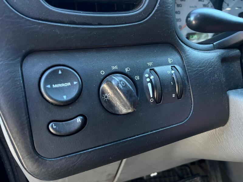 Chrysler Voyager vaihtoauto