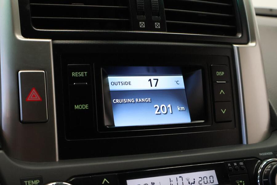 Toyota Land Cruiser vaihtoauto