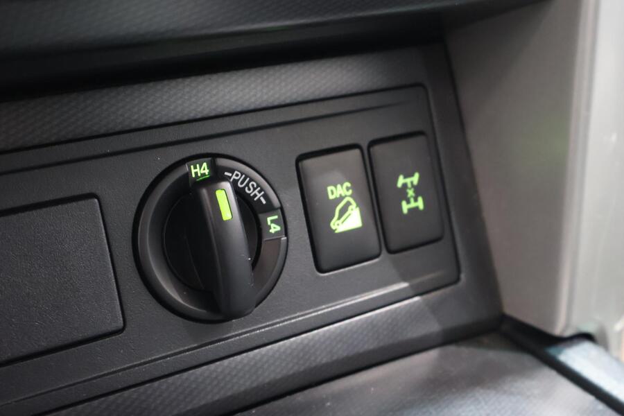 Toyota Land Cruiser vaihtoauto