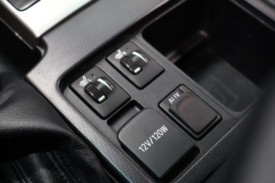 Toyota Land Cruiser vaihtoauto