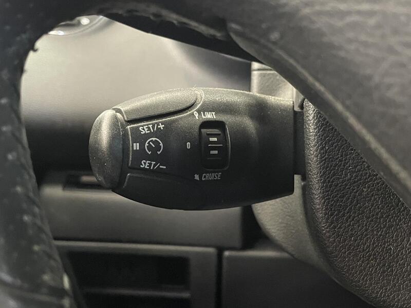 Peugeot 5008 vaihtoauto