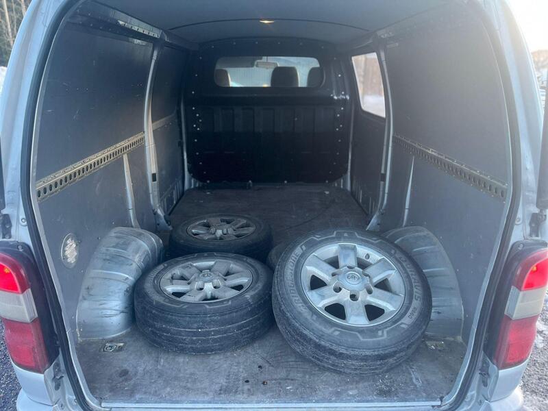 Toyota Hiace vaihtoauto