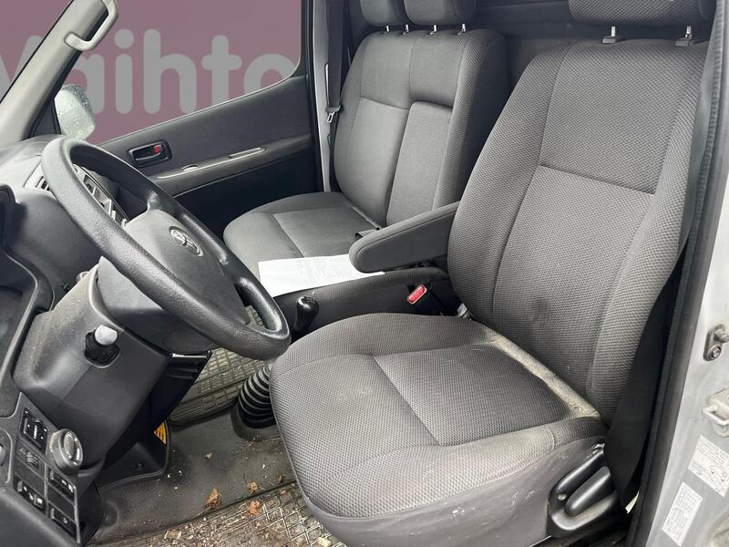 Toyota Hiace vaihtoauto