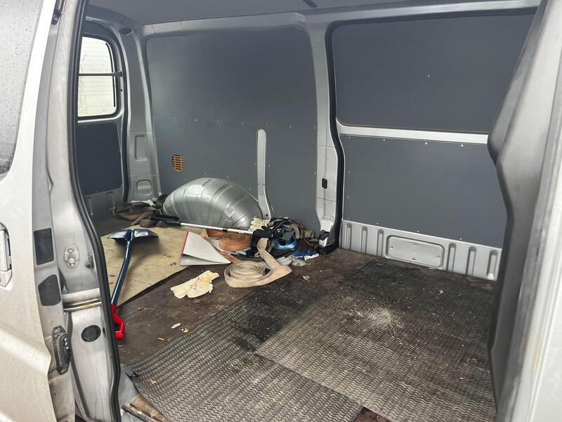 Toyota Hiace vaihtoauto