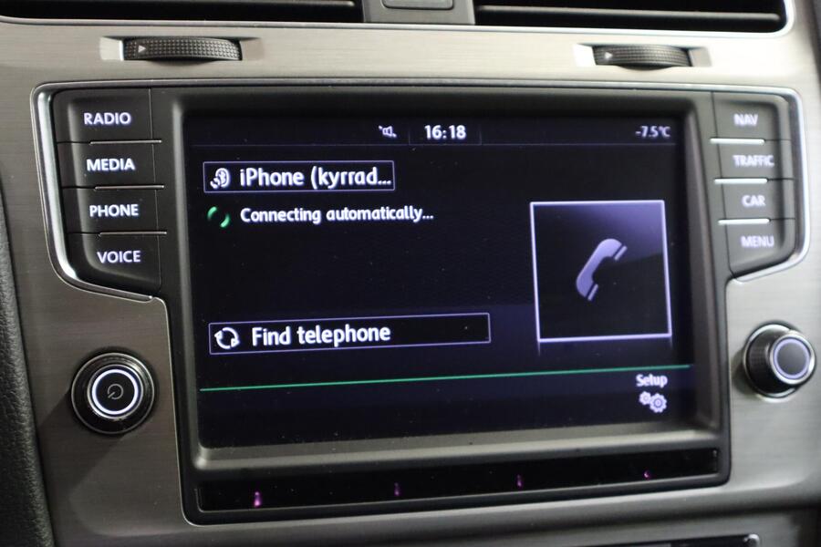 Volkswagen Golf vaihtoauto