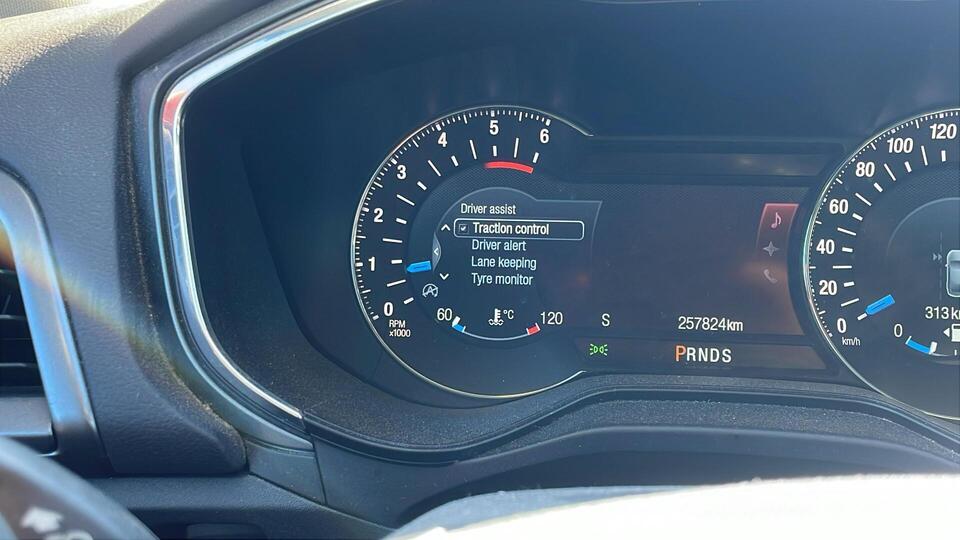 Ford Mondeo vaihtoauto