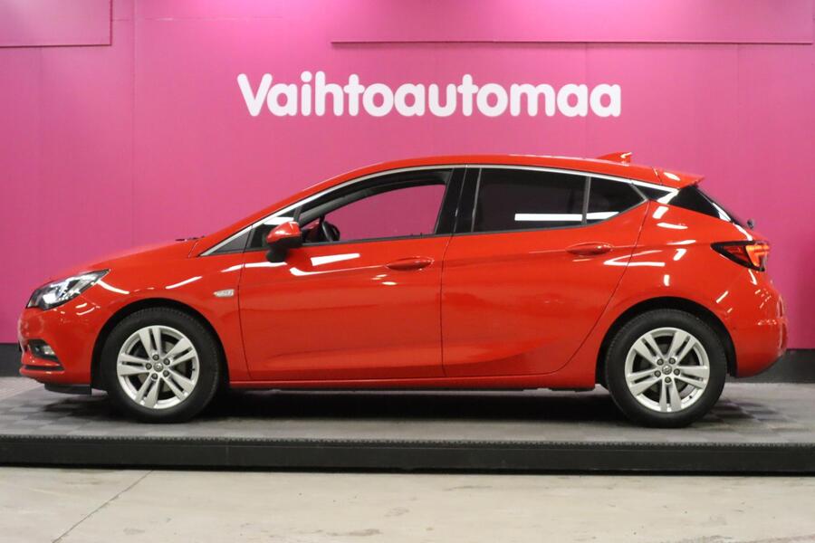 Opel Astra vaihtoauto
