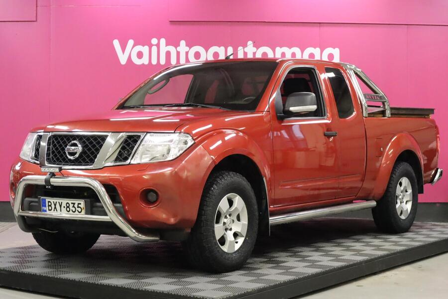 Nissan Navara vaihtoauto