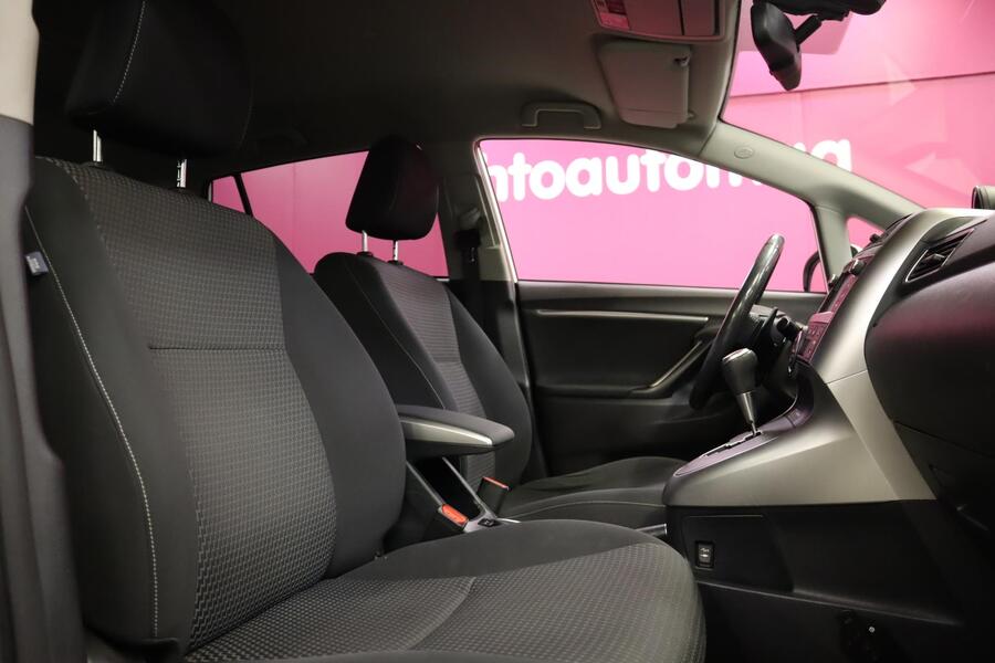 Toyota Verso vaihtoauto