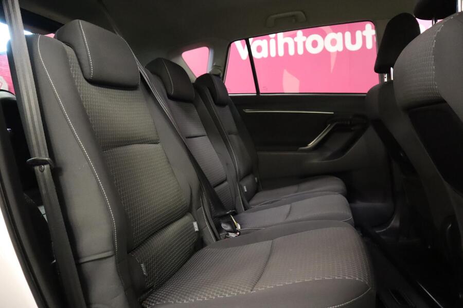 Toyota Verso vaihtoauto