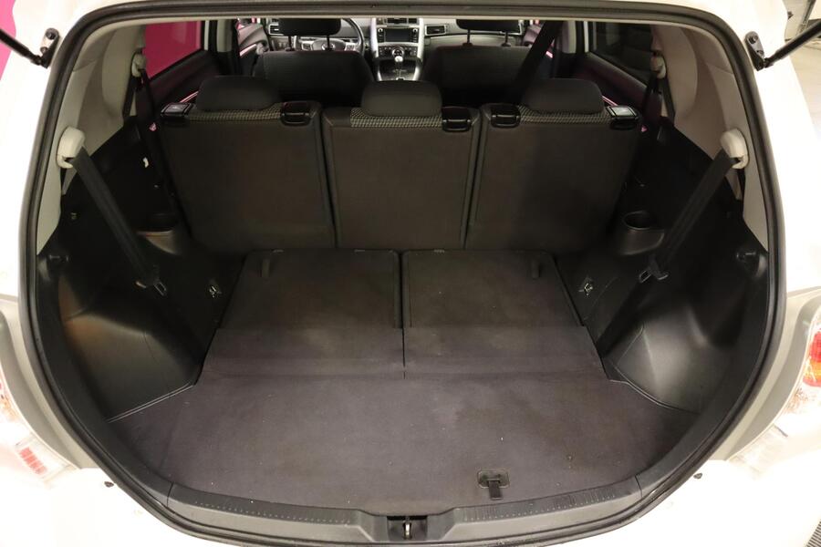 Toyota Verso vaihtoauto