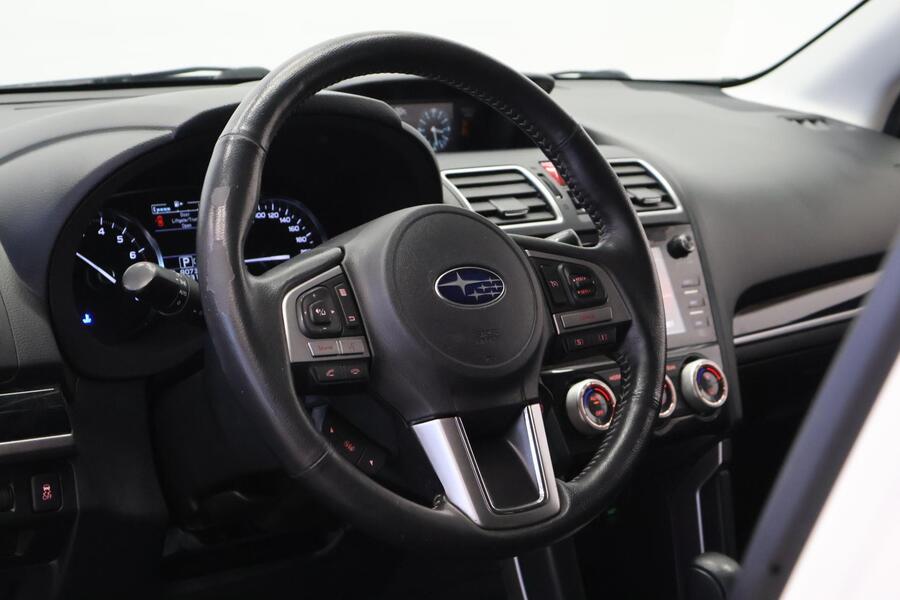 Subaru Forester vaihtoauto