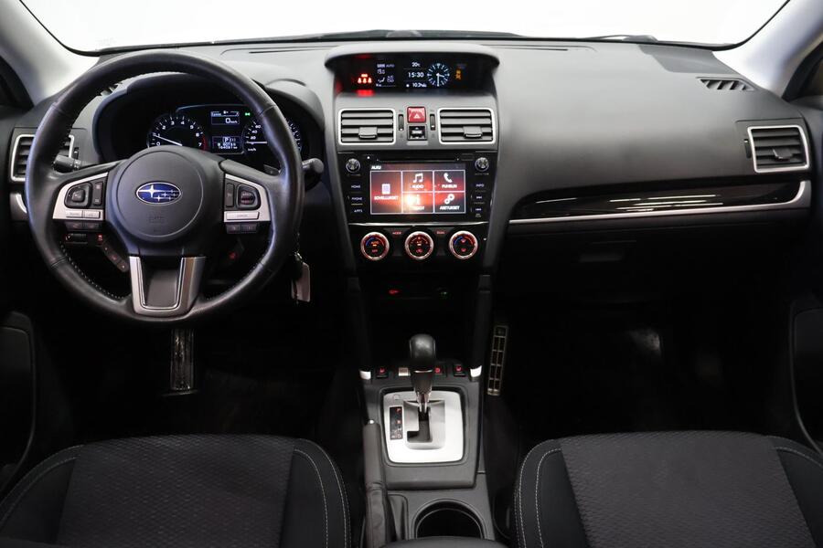 Subaru Forester vaihtoauto