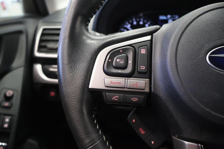 Subaru Forester vaihtoauto