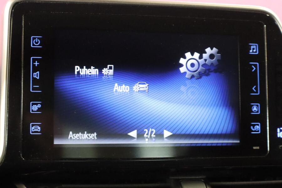 Toyota C-HR vaihtoauto