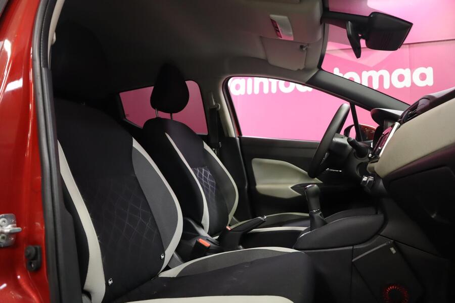 Nissan Micra vaihtoauto