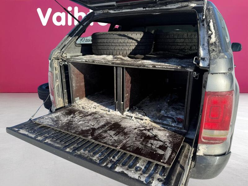 Volkswagen Amarok vaihtoauto