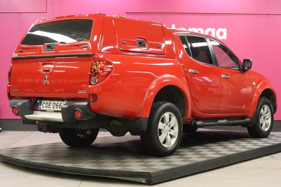 Mitsubishi L200 vaihtoauto