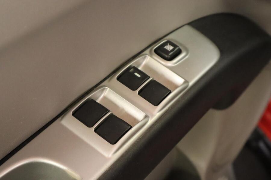 Mitsubishi L200 vaihtoauto