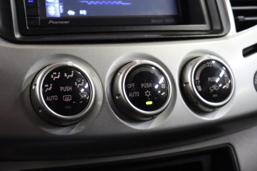 Mitsubishi L200 vaihtoauto