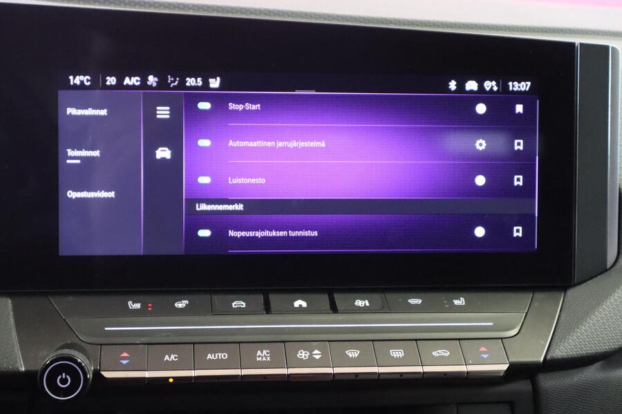 Opel Astra vaihtoauto