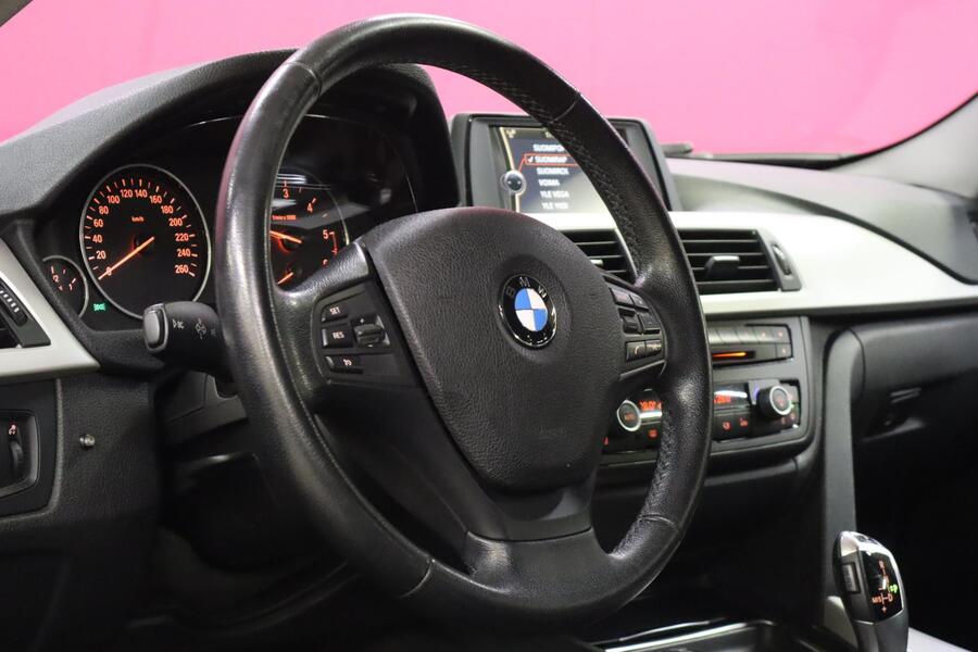 BMW 318 vaihtoauto