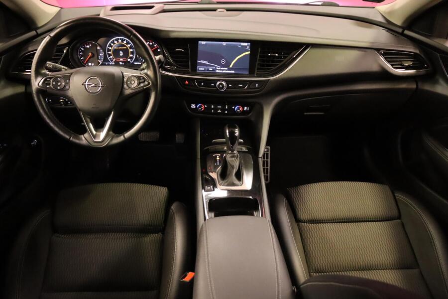 Opel Insignia vaihtoauto