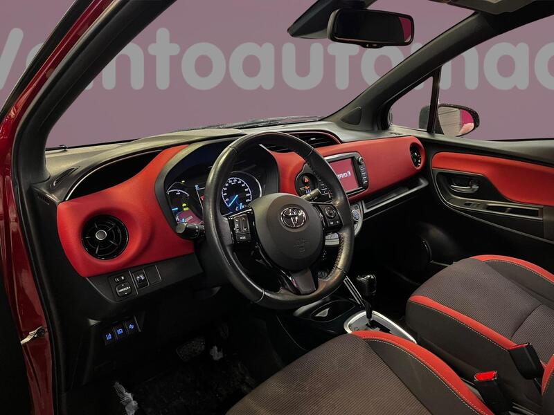 Toyota Yaris vaihtoauto