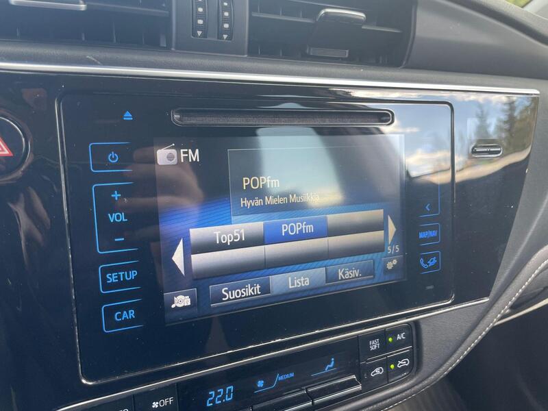 Toyota Auris vaihtoauto