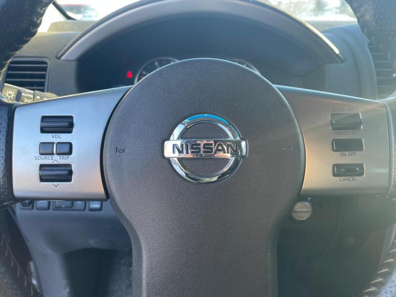 Nissan Pathfinder vaihtoauto