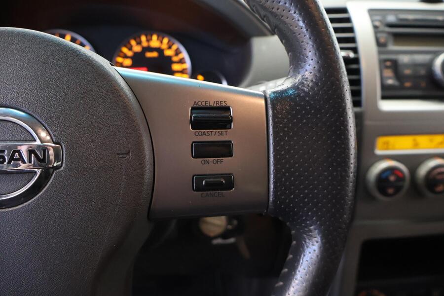 Nissan Pathfinder vaihtoauto