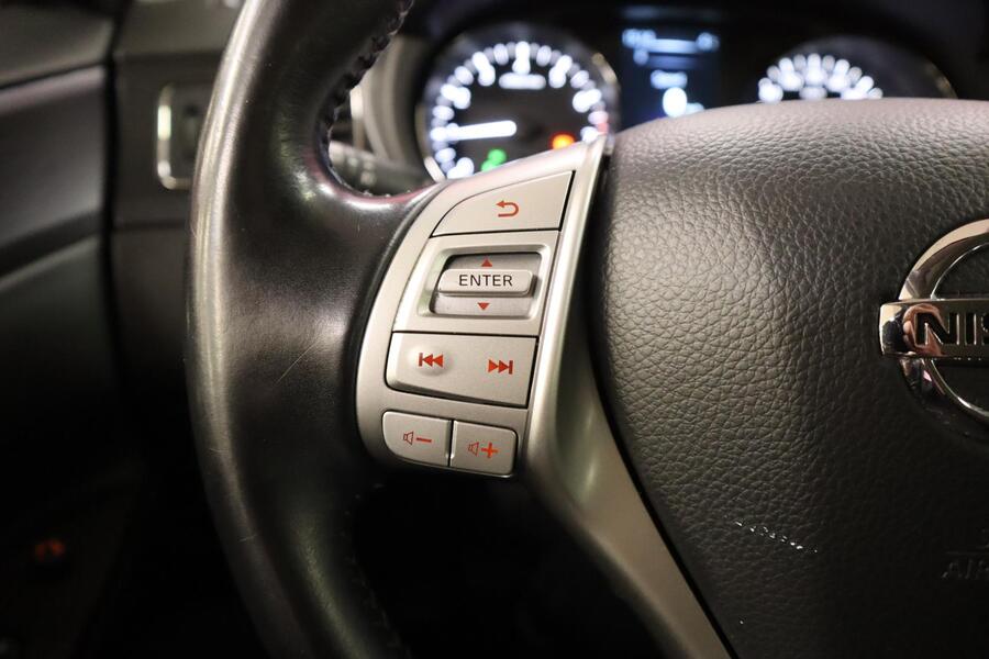 Nissan Pulsar vaihtoauto