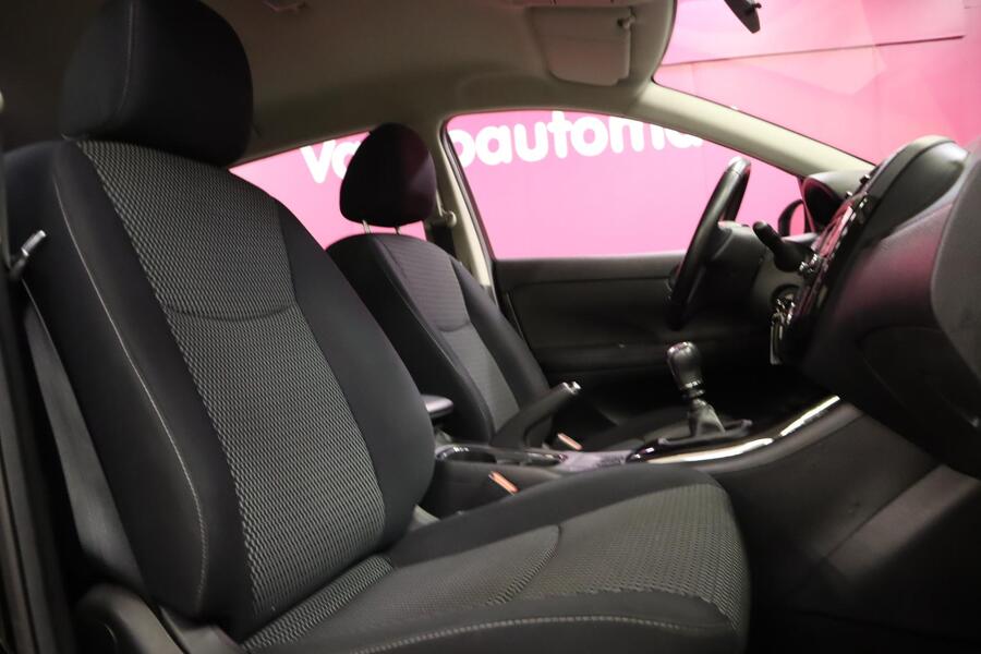 Nissan Pulsar vaihtoauto