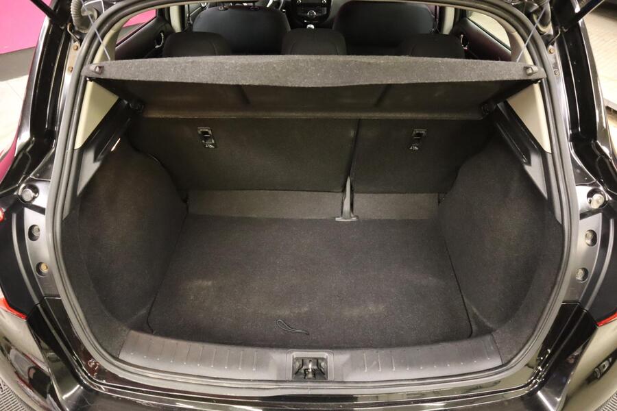 Nissan Pulsar vaihtoauto