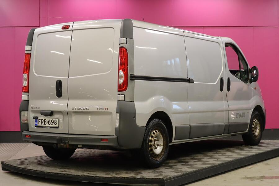 Opel Vivaro vaihtoauto