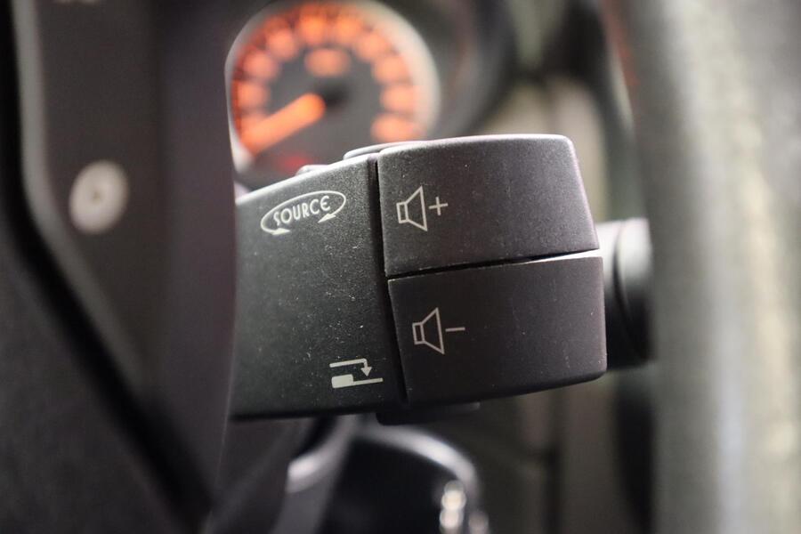 Opel Vivaro vaihtoauto