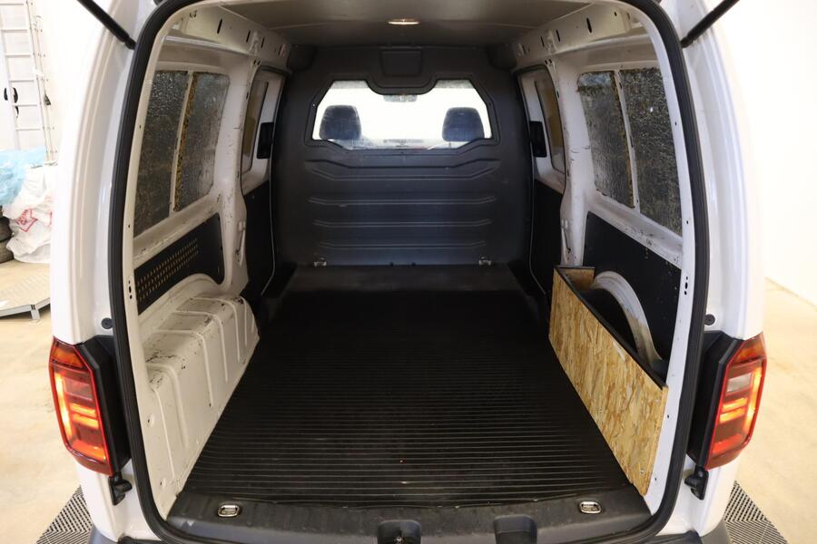 Volkswagen Caddy Maxi vaihtoauto