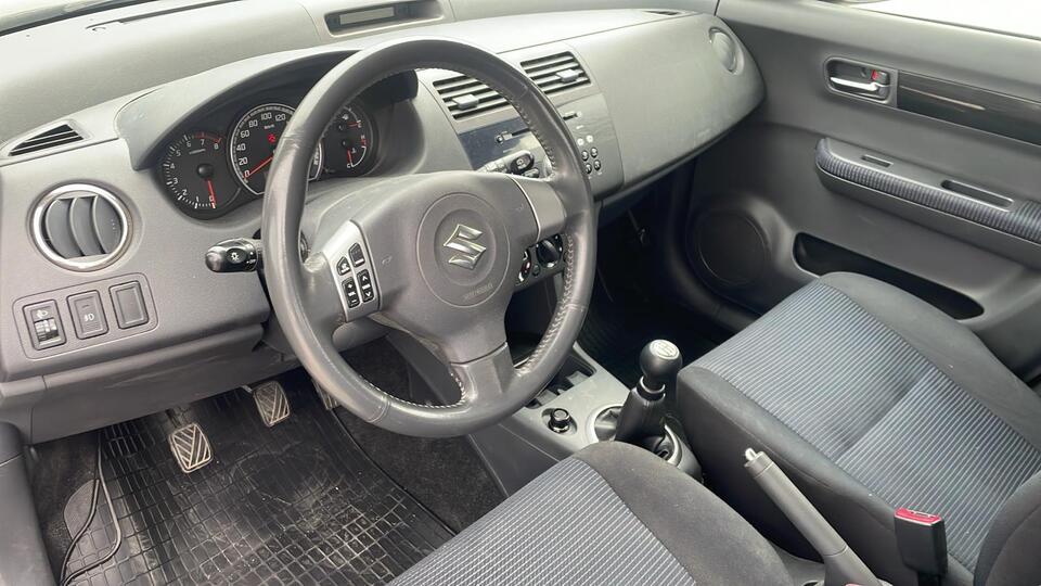 Suzuki Swift vaihtoauto