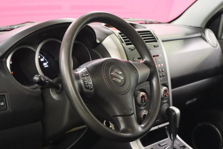 Suzuki Grand Vitara vaihtoauto