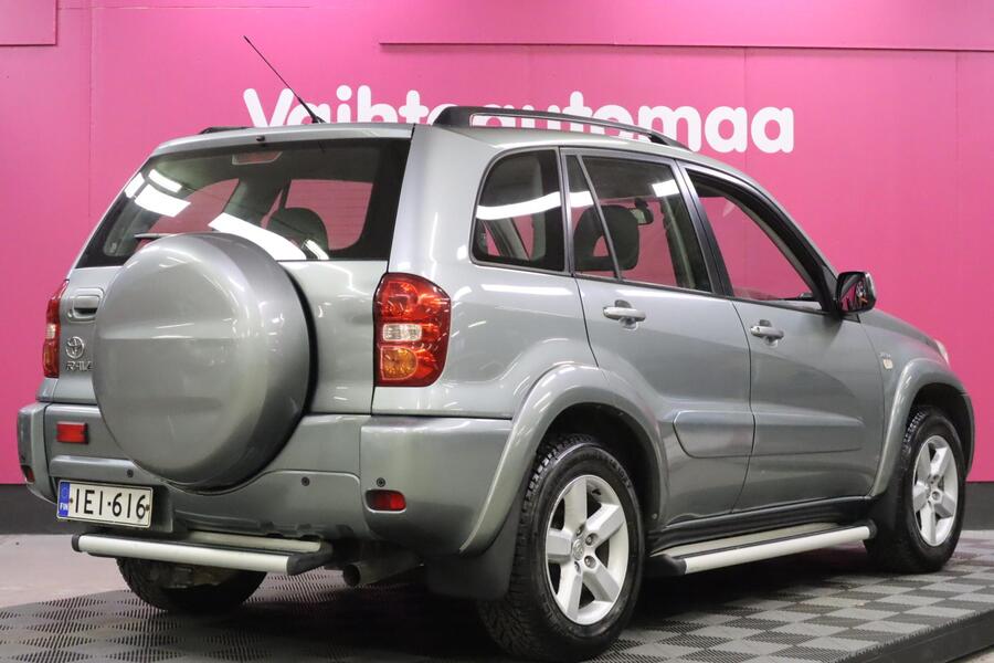 Toyota RAV4 vaihtoauto