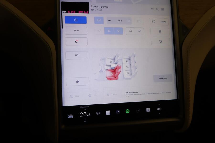 Tesla Model S vaihtoauto