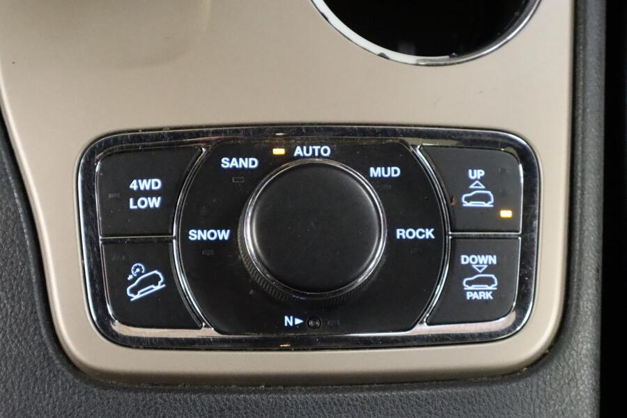 Jeep Grand Cherokee vaihtoauto