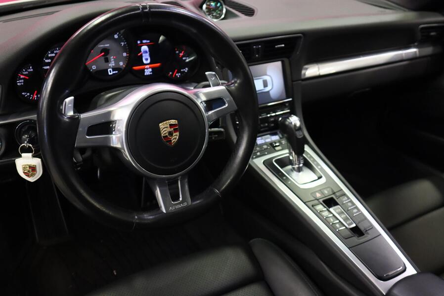 Porsche 911 vaihtoauto
