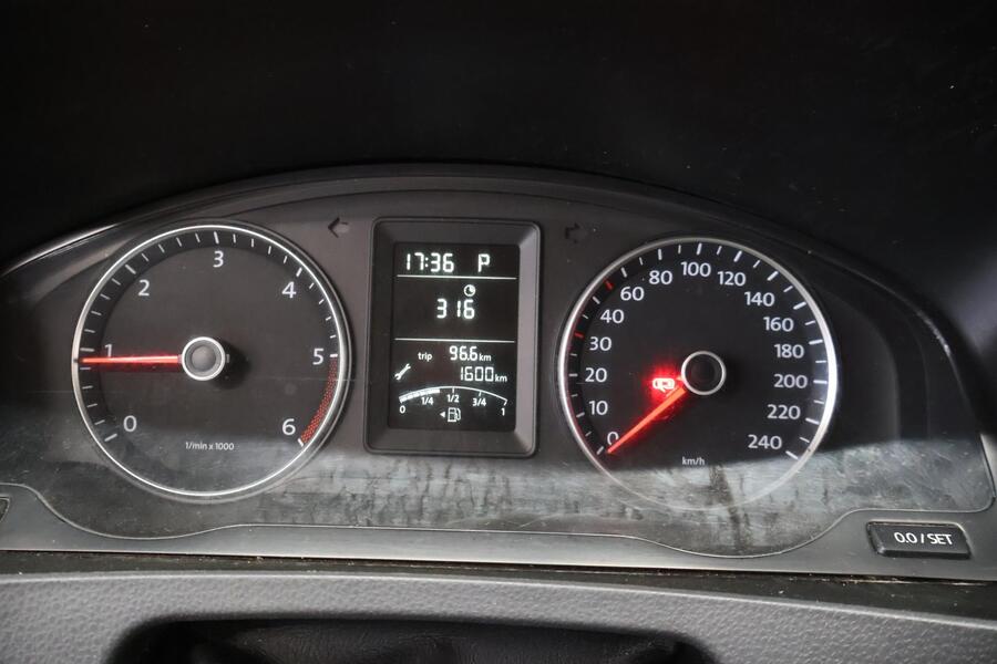 Volkswagen Caravelle vaihtoauto