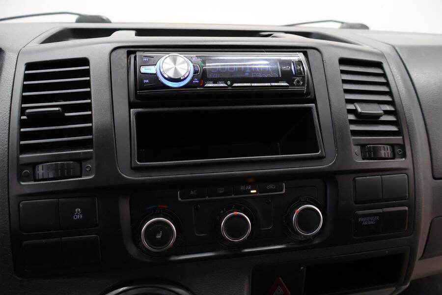 Volkswagen Caravelle vaihtoauto