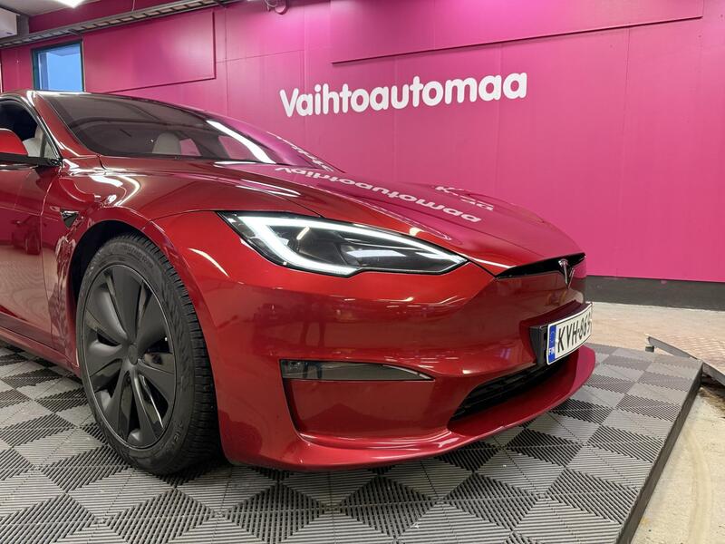 Tesla Model S vaihtoauto